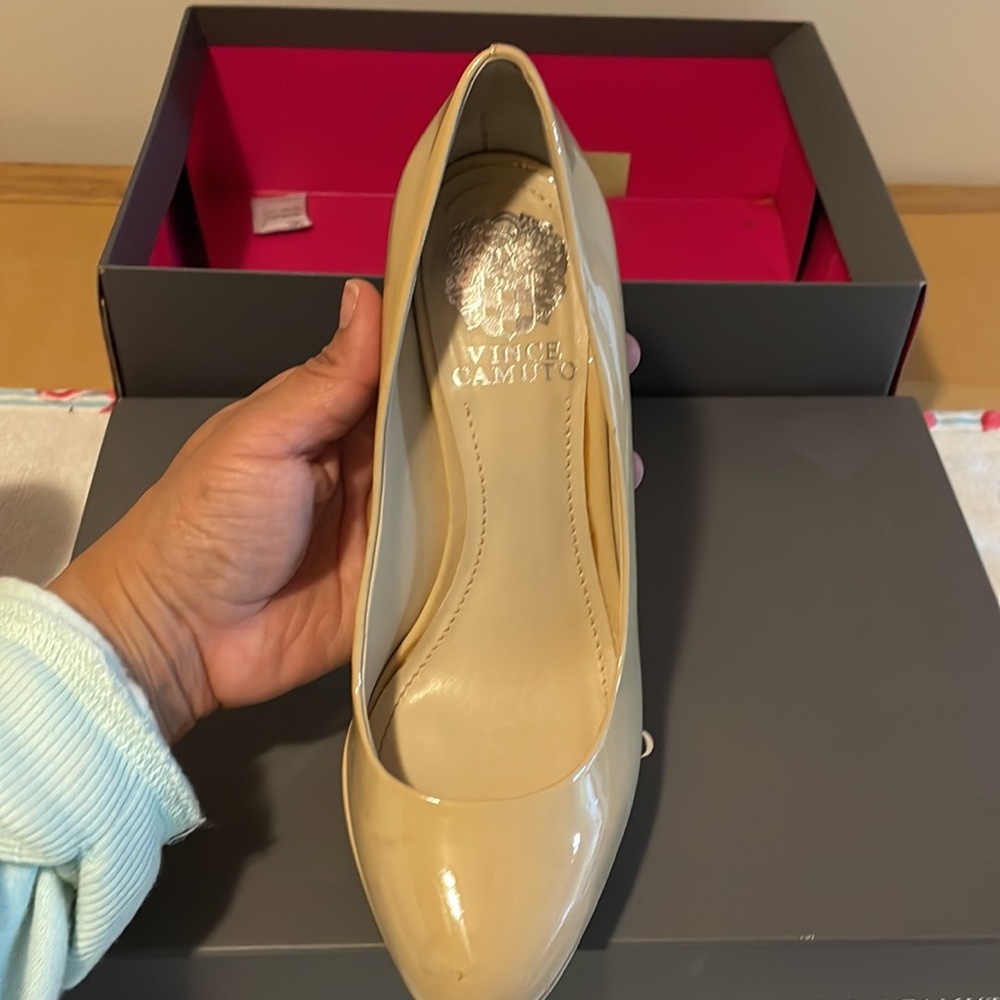 Vince Camuto stilettos